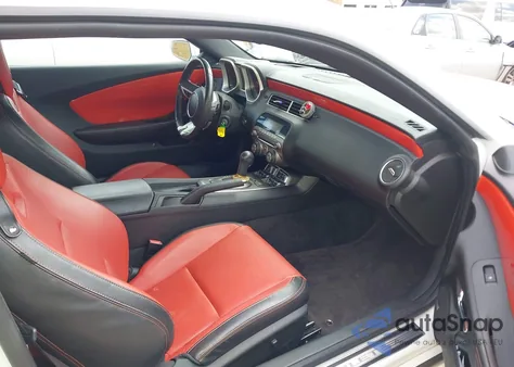 2011 Chevrolet Camaro 2Ss z USA, uszkodzony, nr VIN 2G1FK1EJ3B9177140